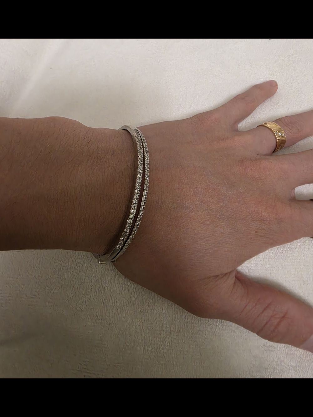 925 Sterling Silver Bangle with Cubic Zirconia (CZ)
